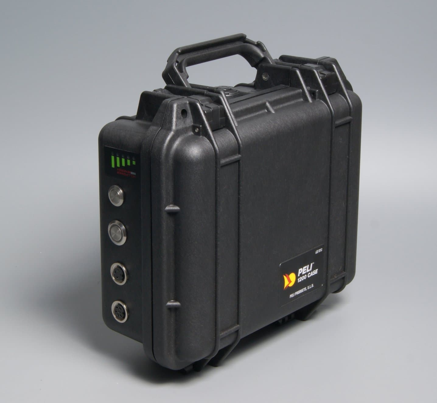 Hellpower Energy mobile power case for intralogistics and mobile power supply